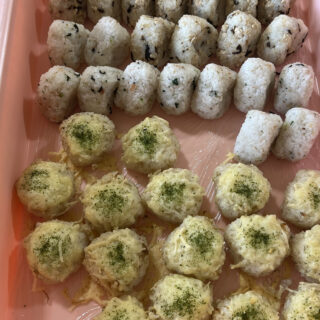 たっくさんのおにぎり