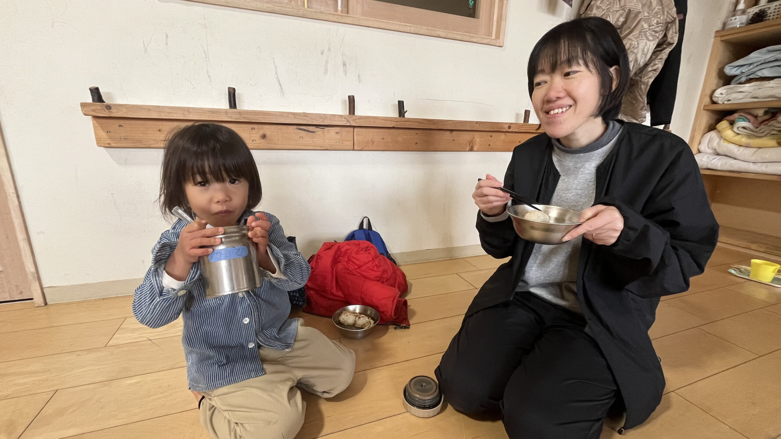 鳥取森のようちえん風りんりん・絶世の美室・スタッフ保護者子どもみんなで大掃除