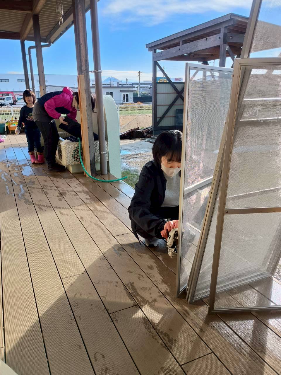 鳥取森のようちえん風りんりん・絶世の美室・スタッフ保護者子どもみんなで大掃除