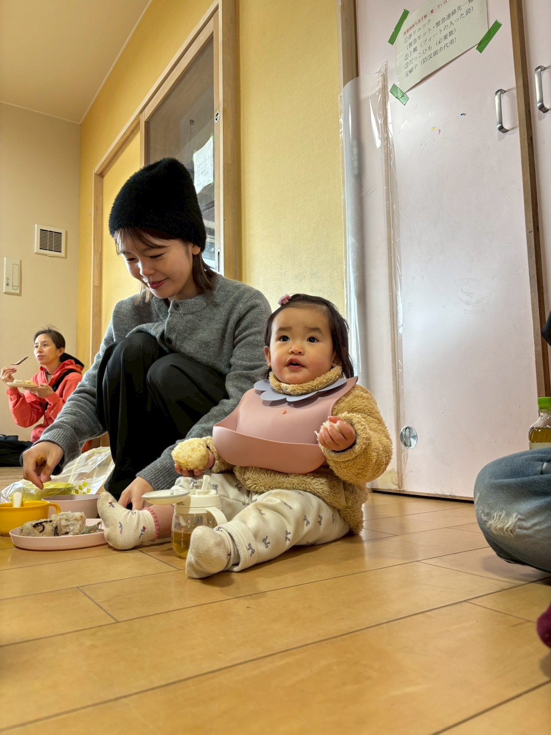 鳥取森のようちえん風りんりん・絶世の美室・スタッフ保護者子どもみんなで大掃除