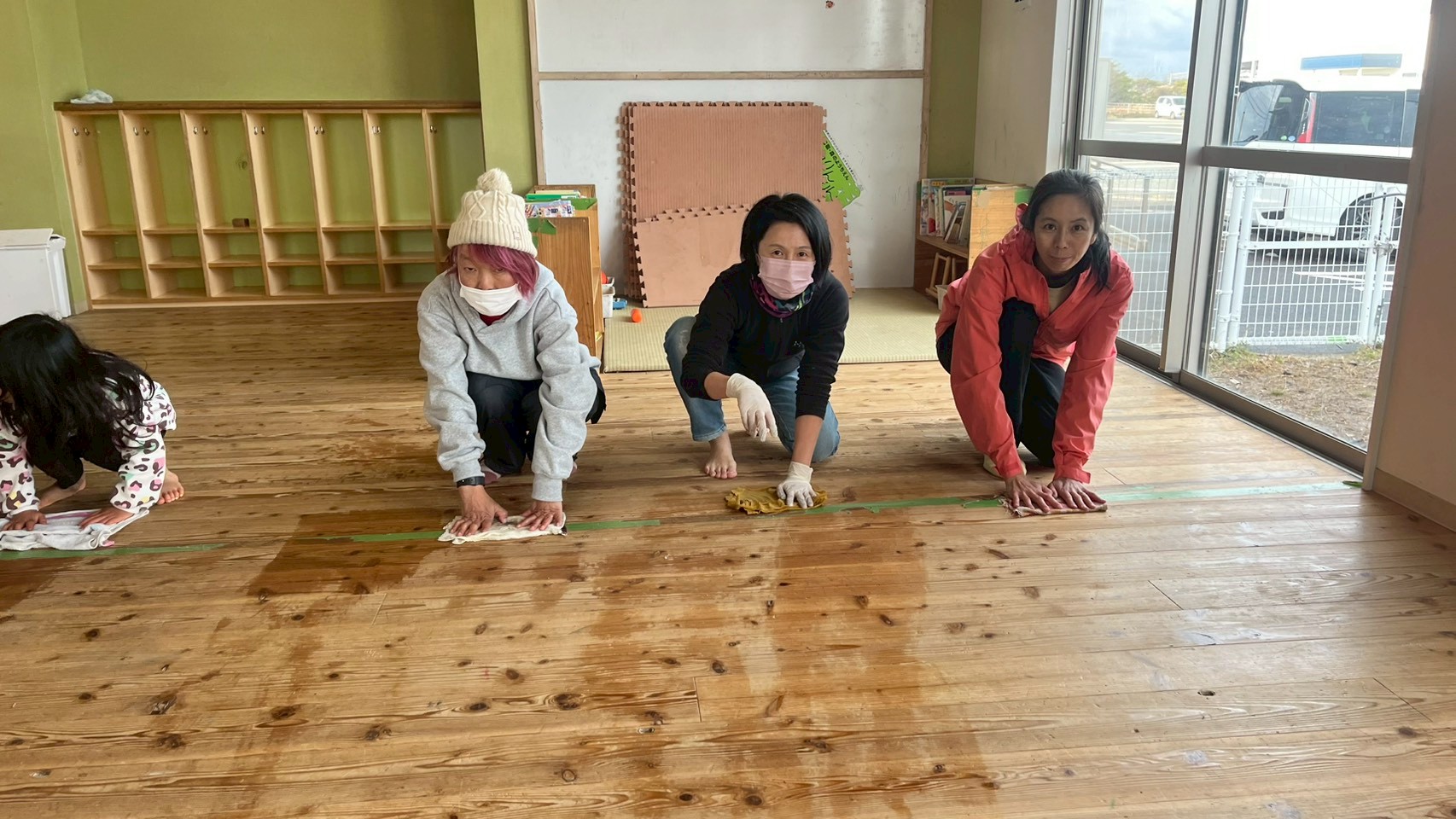 鳥取森のようちえん風りんりん・絶世の美室・スタッフ保護者子どもみんなで大掃除